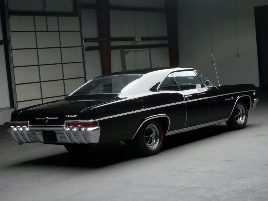  Chevrolet Impala 396/325 HP Sport Coupe 1966 года  (фото 3 из 9)